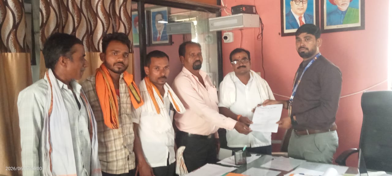शेतकरी योजनांबाबत मार्गदर्शन शिबिरे घेण्याची मागणी; अन्यथा ‘भिक मागो’ आंदोलनाचा इशारा