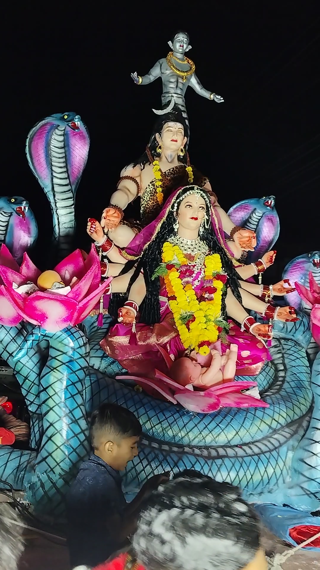 पातूरमध्ये हिंदुस्तानी फ्रेंड्स क्लबच्या दुर्गादेवी आगमन सोहळ्याची धूम!